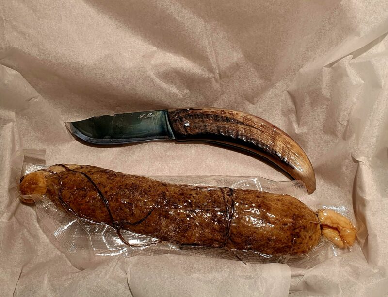 Coffret l'essentiel - saucisson et couteau corse